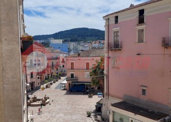 Foto 24 - Quadrilocale Via Imbriani
 
2, Rodi Garganico - foto 24