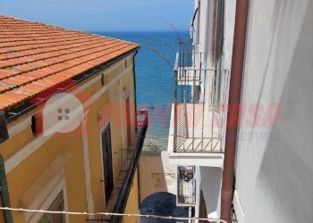 Foto 25 - Quadrilocale Via Imbriani
 
2, Rodi Garganico - foto 25