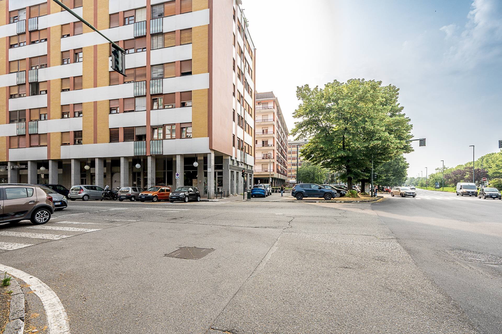 Foto 3 - Shop Piazza Guala
 
153, Torino - photo 3