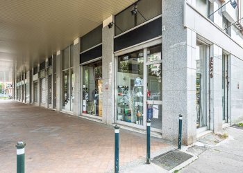 Foto 1 - Shop Piazza Guala
 
153, Torino - photo 1