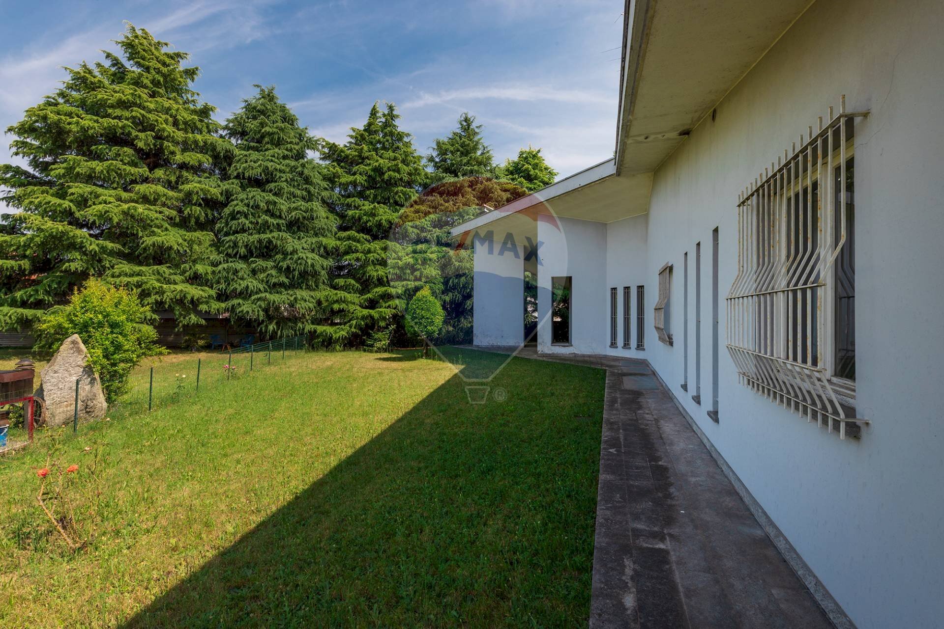 Giardino - Villa via Papa Giovanni XXIII
 
56, Lonate Pozzolo - foto 3