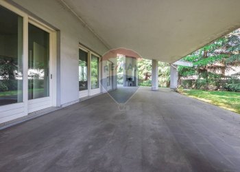 Terrazza - Villa via Papa Giovanni XXIII
 
56, Lonate Pozzolo - foto 4