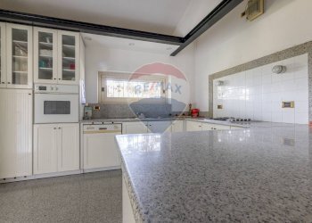 Cucina - Villa via Papa Giovanni XXIII
 
56, Lonate Pozzolo - foto 15