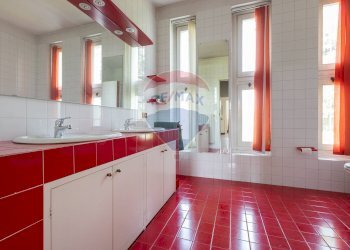 Bagno - Villa via Papa Giovanni XXIII
 
56, Lonate Pozzolo - foto 22