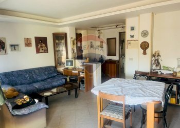 Sala da pranzo - Appartamento Via Cesare Terranova
 
15, Ragusa - foto 5