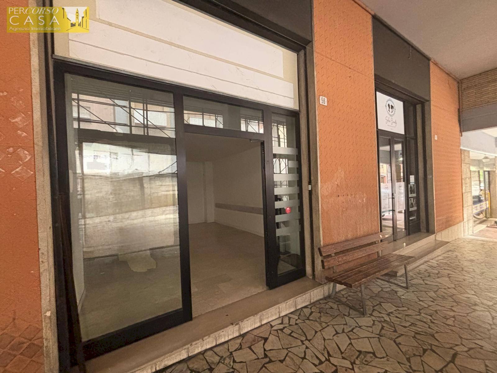 Foto 2 - Locale Commerciale Via G. Pannella
 
56, Teramo - foto 2