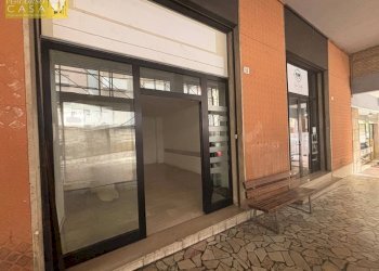 Foto 2 - Locale Commerciale Via G. Pannella
 
56, Teramo - foto 2