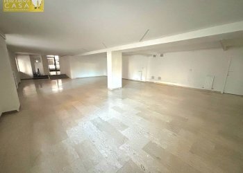 Foto 5 - Locale Commerciale Via G. Pannella
 
56, Teramo - foto 5