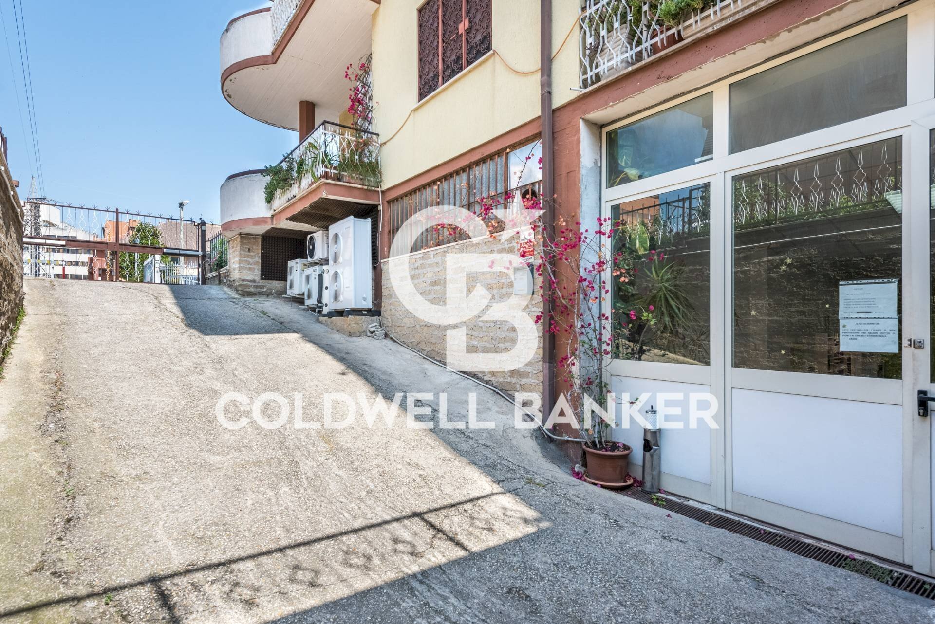 Foto 2 - Laboratory Via Filogaso
 
15, Roma - photo 2