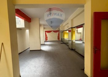 Parcheggio - Locale Commerciale Via Isidoro La Lumia
 
98, Palermo - foto 3