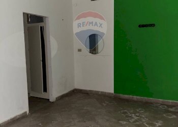 Stanza vuota - Locale Commerciale Via Isidoro La Lumia
 
98, Palermo - foto 10