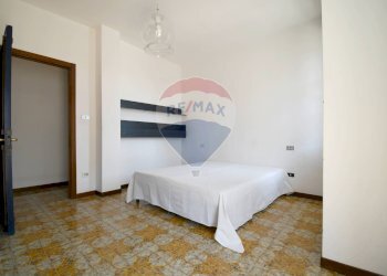 Camera / camera da letto - Appartamento Via Belgrado
 
12, Cagliari - foto 28