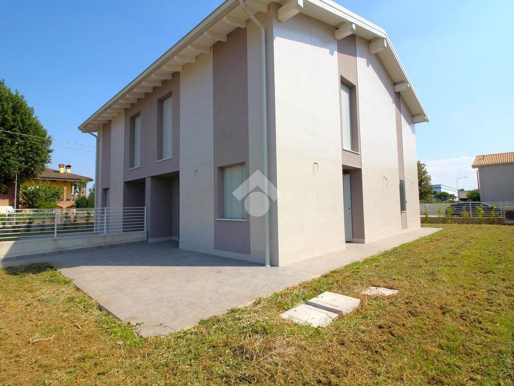 Porzione di casa Via Riscossa, Rio Saliceto - foto 1