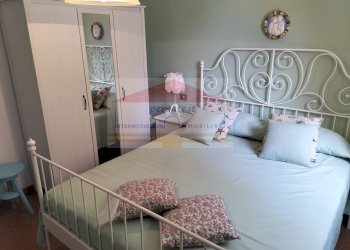 Foto 12 - Trilocale via Bonfante
 
10, Cipressa - foto 12