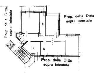 Foto 20 - Four-room apartment Via Rovereto, Varese - floor plans 1