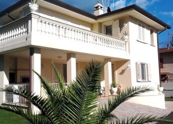 Foto 1 - Villa via Fonda
 
65, Camaiore - foto 1