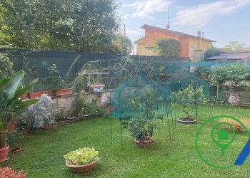 Foto 3 - Trilocale via Francesco Gondrand
 
6, Solferino - foto 3