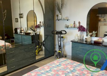 Foto 13 - Trilocale via Francesco Gondrand
 
6, Solferino - foto 13