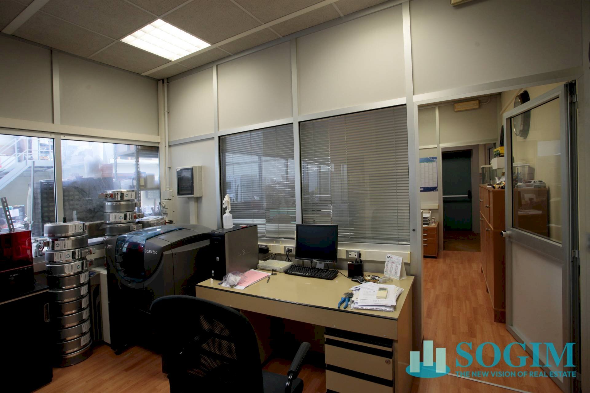 Foto 2 - Capannone via della liberazione
 
58, San Giuliano Milanese - foto 2