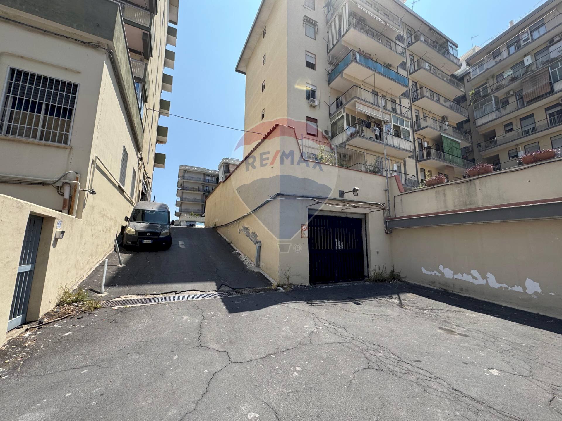 Edificio all\'aperto - Commercial Premises Via Gustavo Vagliasindi
 
43, Catania - photo 2