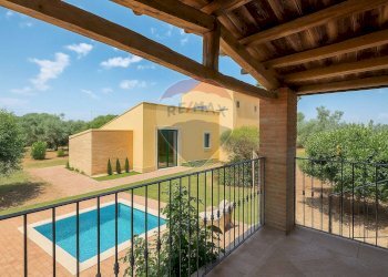 Balcone - Villa Contrada Piano Stella
 
snc, Caltagirone - foto 2