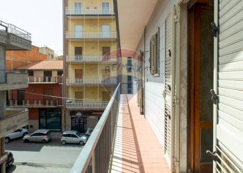 Balcone - Appartamento via sardegna
 
25, Paterno - foto 15