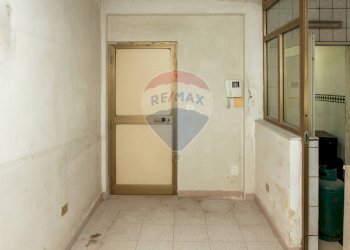 Hall / corridoio - Appartamento via sardegna
 
25, Paterno - foto 33