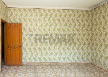 Stanza vuota - Appartamento via sardegna
 
25, Paterno - foto 25