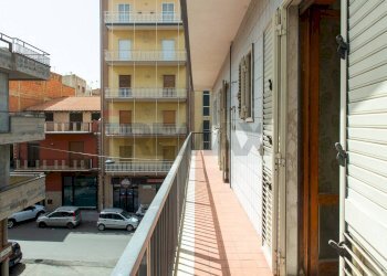 Balcone - Appartamento via sardegna
 
25, Paterno - foto 28