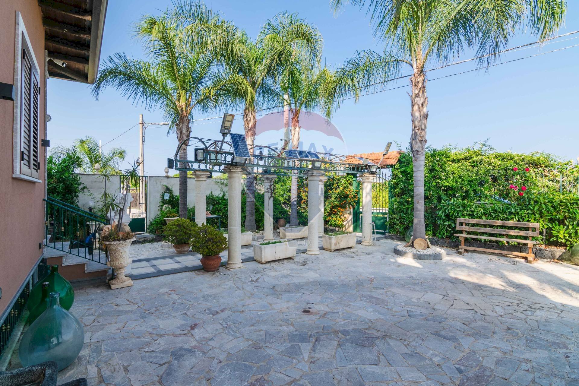 Casa all\'aperto - Villa Via Pegno Quaderaro
2, Calatabiano - foto 2