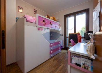 Camera / camera da letto - Quadrilocale Via Gramsci
 
28, Gessate - foto 18