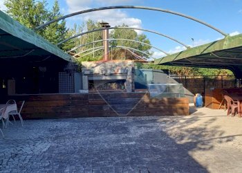 Terrazza - Locale Commerciale Via Antonio Gramsci, Fara in Sabina - foto 6