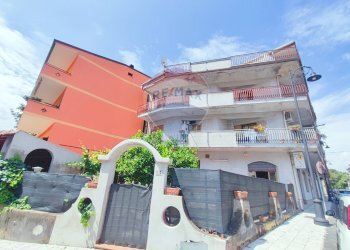 Edificio all\'aperto - Locale Commerciale VIA DIETRO MANGANELLI
 
7, Moio Alcantara - foto 35