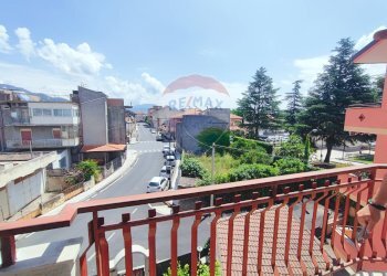 Balcone - Quadrilocale VIA DIETRO MANGANELLI
 
9, Moio Alcantara - foto 1