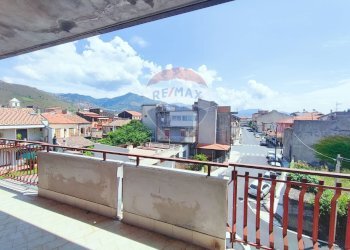 Balcone - Quadrilocale VIA DIETRO MANGANELLI
 
9, Moio Alcantara - foto 10