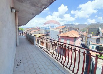 Balcone - Quadrilocale VIA DIETRO MANGANELLI
 
9, Moio Alcantara - foto 12