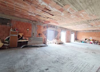 Parcheggio - Quadrilocale VIA DIETRO MANGANELLI
 
9, Moio Alcantara - foto 17