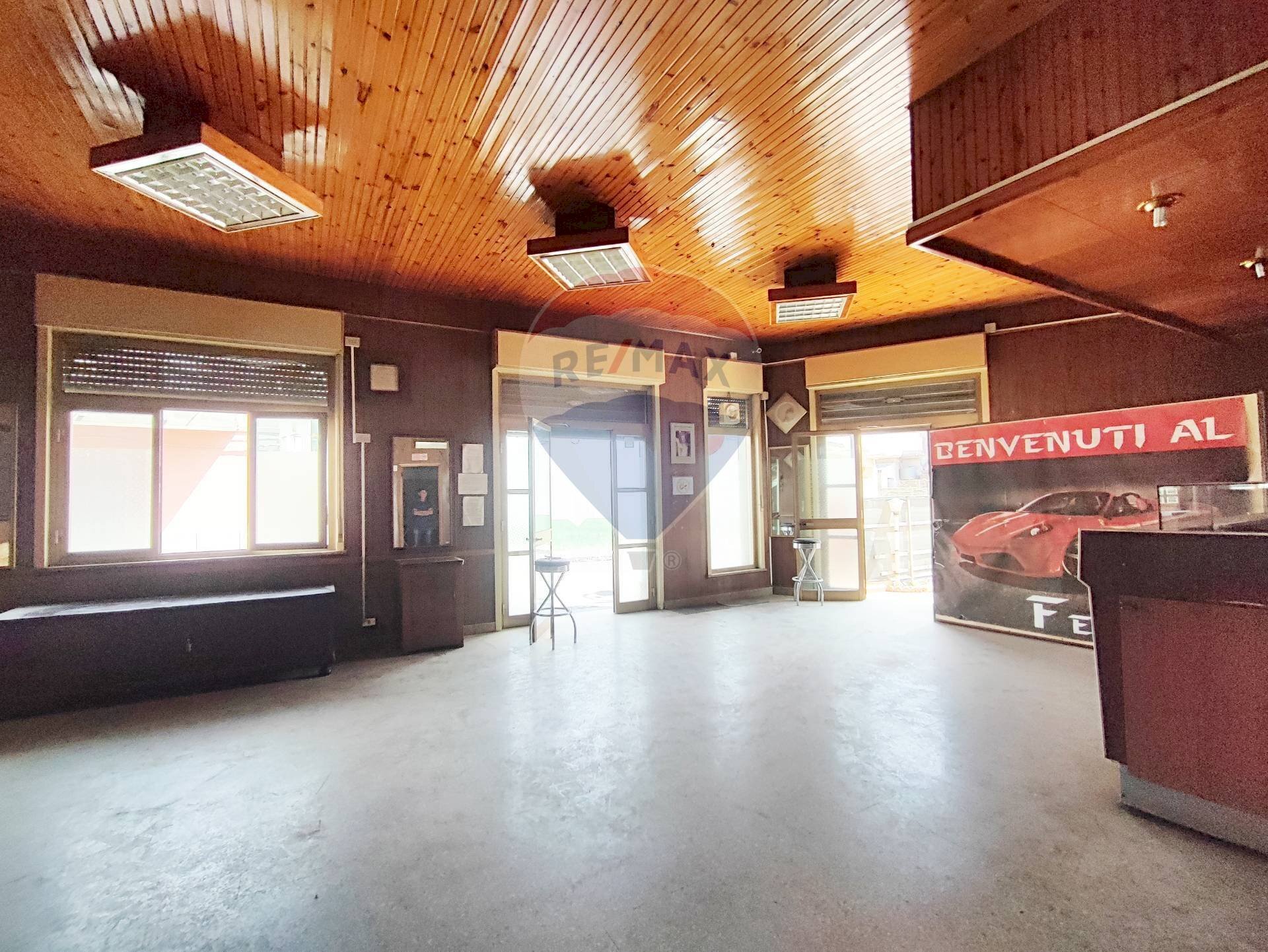 Stanza vuota - Commercial Premises VIA DIETRO MANGANELLI
7, Moio Alcantara - photo 3