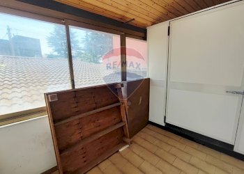 Stanza vuota - Locale Commerciale VIA DIETRO MANGANELLI
 
7, Moio Alcantara - foto 32