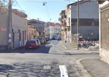 Edificio all\'aperto - Ufficio via XXXI Maggio
 
109, Catania - foto 1