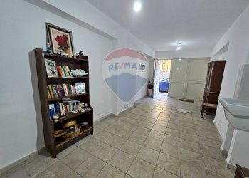 Hall / corridoio - Casa indipendente Via Cesare Battisti
 
149, Furci Siculo - foto 5