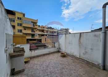 Terrazza - Casa indipendente Via Cesare Battisti
 
149, Furci Siculo - foto 20