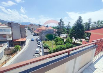 Balcone - Monolocale VIA DIETRO MANGANELLI
 
9, Moio Alcantara - foto 11