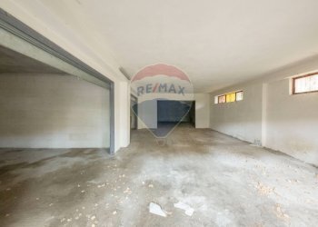 Parcheggio - Box via quattro novembre
 
62, Mascalucia - foto 1