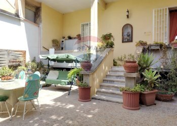 Casa all\'aperto - Trilocale via P. Brignola
 
8, Caserta - foto 21