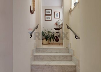 Scale - Trilocale via P. Brignola
 
8, Caserta - foto 9