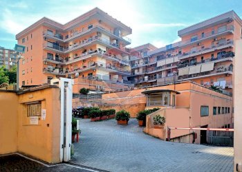 Edificio all\'aperto - Appartamento Via E.Ricci
 
1, Napoli - foto 1