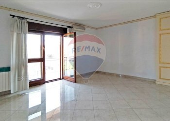 Stanza vuota - Appartamento Via E.Ricci
 
1, Napoli - foto 6