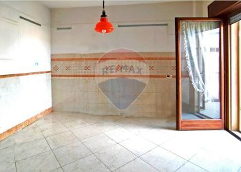 Stanza vuota - Appartamento Via E.Ricci
 
1, Napoli - foto 24