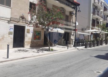 esterno - Locale Commerciale Viale XXIV Maggio
 
56, Vieste - foto 9